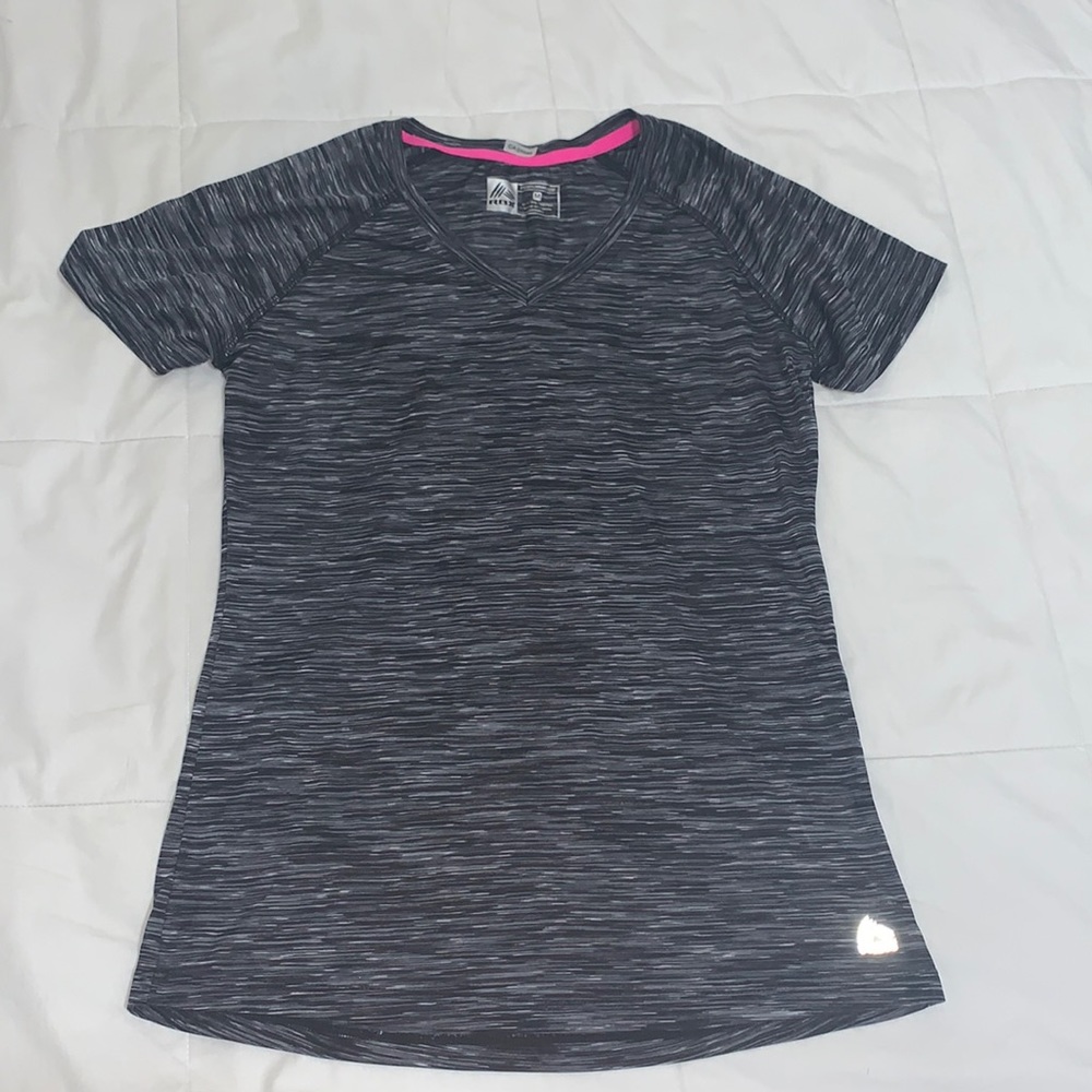 Athletic top